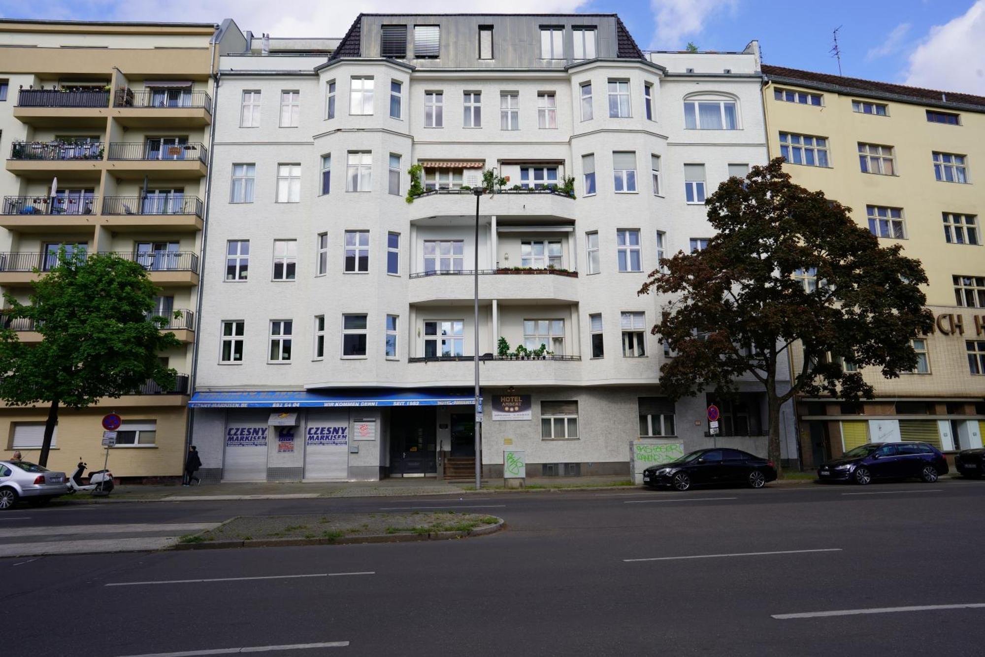 Hotel Ambert — Photos 2